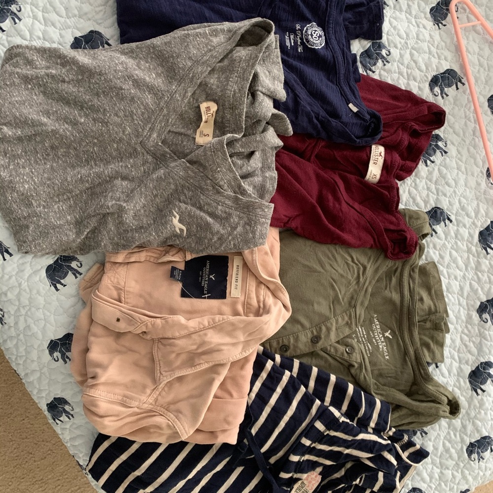 6 Long sleeve shirts bundle!